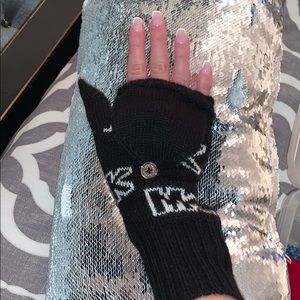 Michael kors mittens